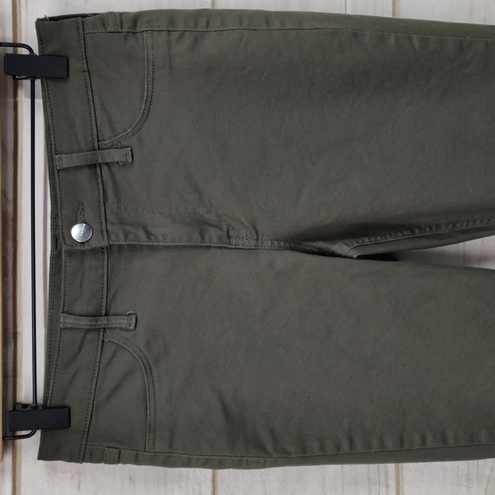 𝅺H&M Dark Army Green Skinny Jeggings Size 26